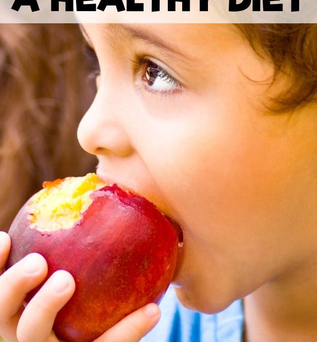 How to Help Your Toddler Eat a Healthy Diet
