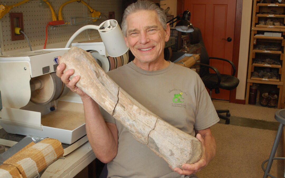 Making Amazing Art With Dinosaur Bones