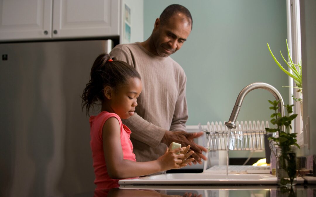 The Montessori Principle Of Observation And What It Means For Your Parenting